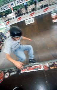 Fahrer: Tinu Kunz, Trick: Kind Grind